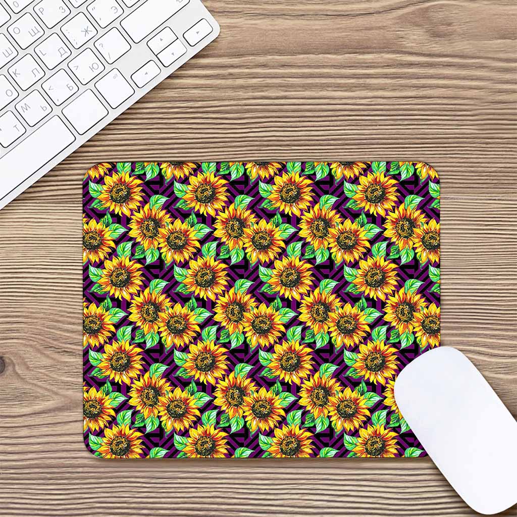 Purple Trippy Sunflower Pattern Print Mouse Pad