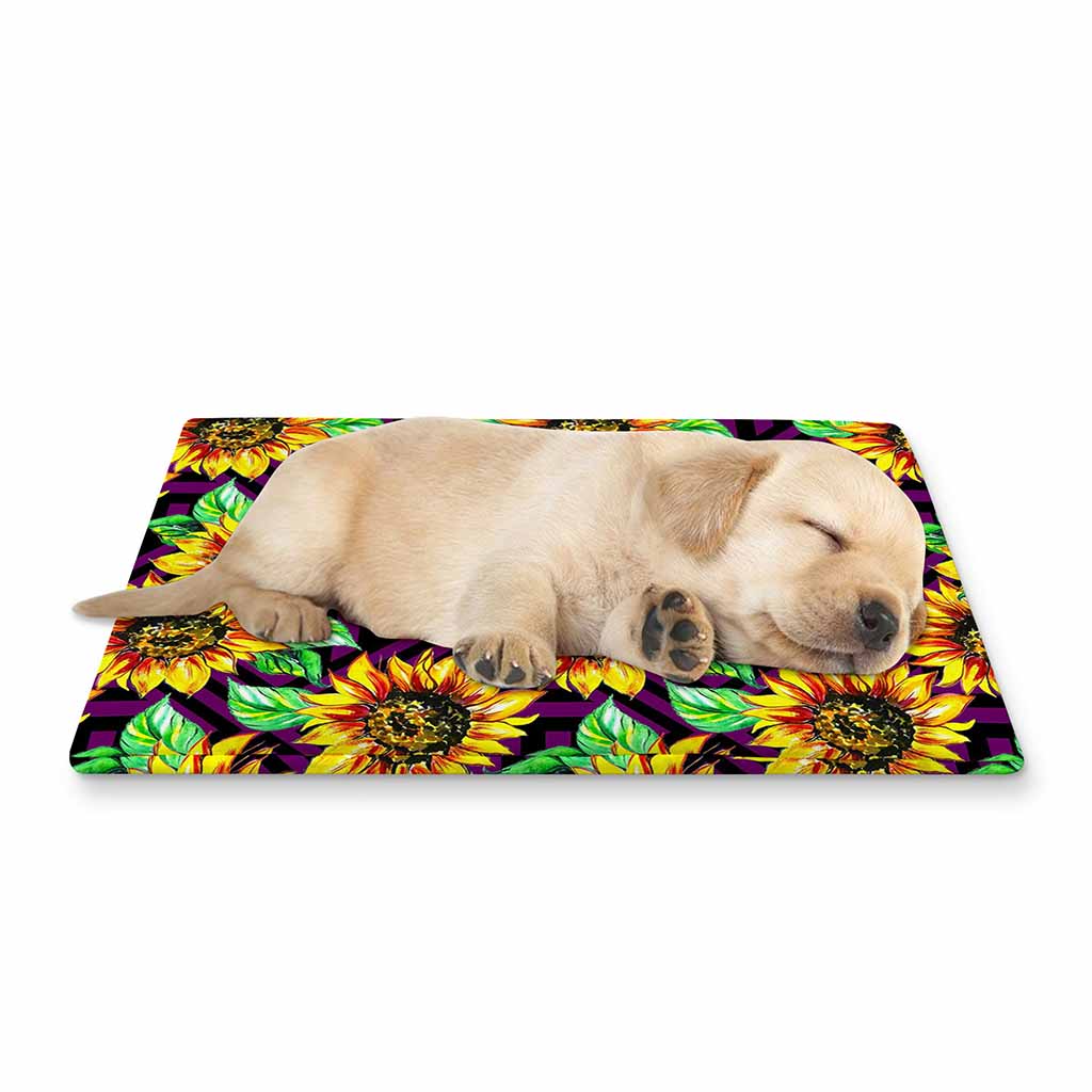 Purple Trippy Sunflower Pattern Print Pet Cooling Mat Cover