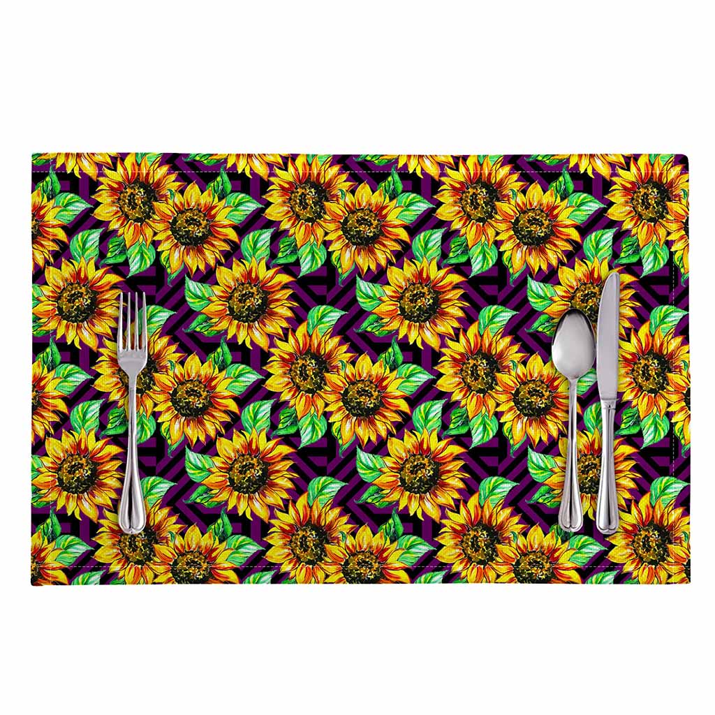 Purple Trippy Sunflower Pattern Print Placemat