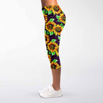 Purple Trippy Sunflower Pattern Print Women's Capri Leggings