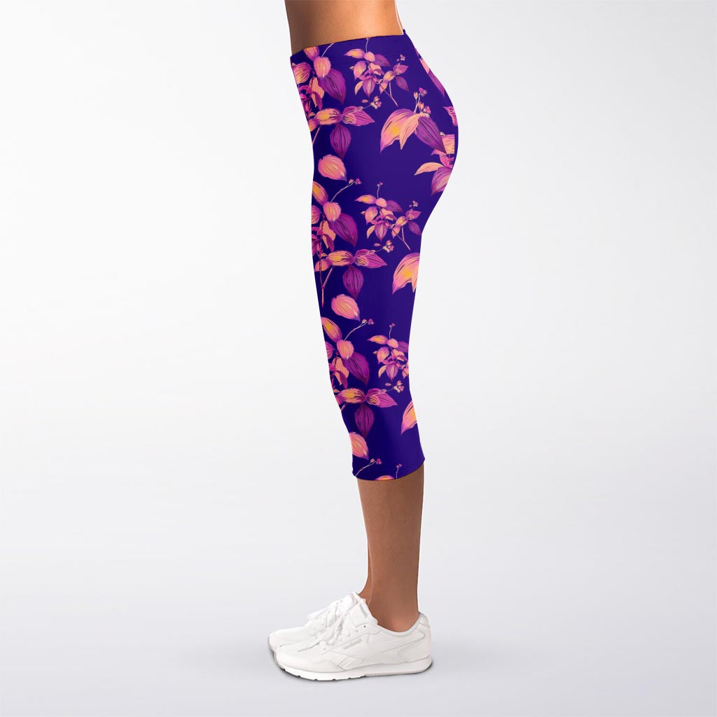 Purple Tropical Hawaiian Pattern Print Women's Capri Leggings