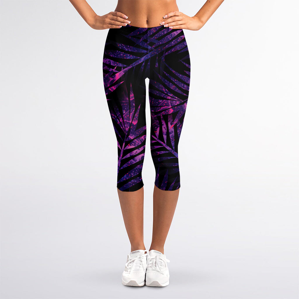 Purple Tropical Leaves Print Women's Capri Leggings