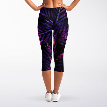 Purple Tropical Leaves Print Women's Capri Leggings
