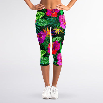 Purple Tropical Pattern Print Women's Capri Leggings