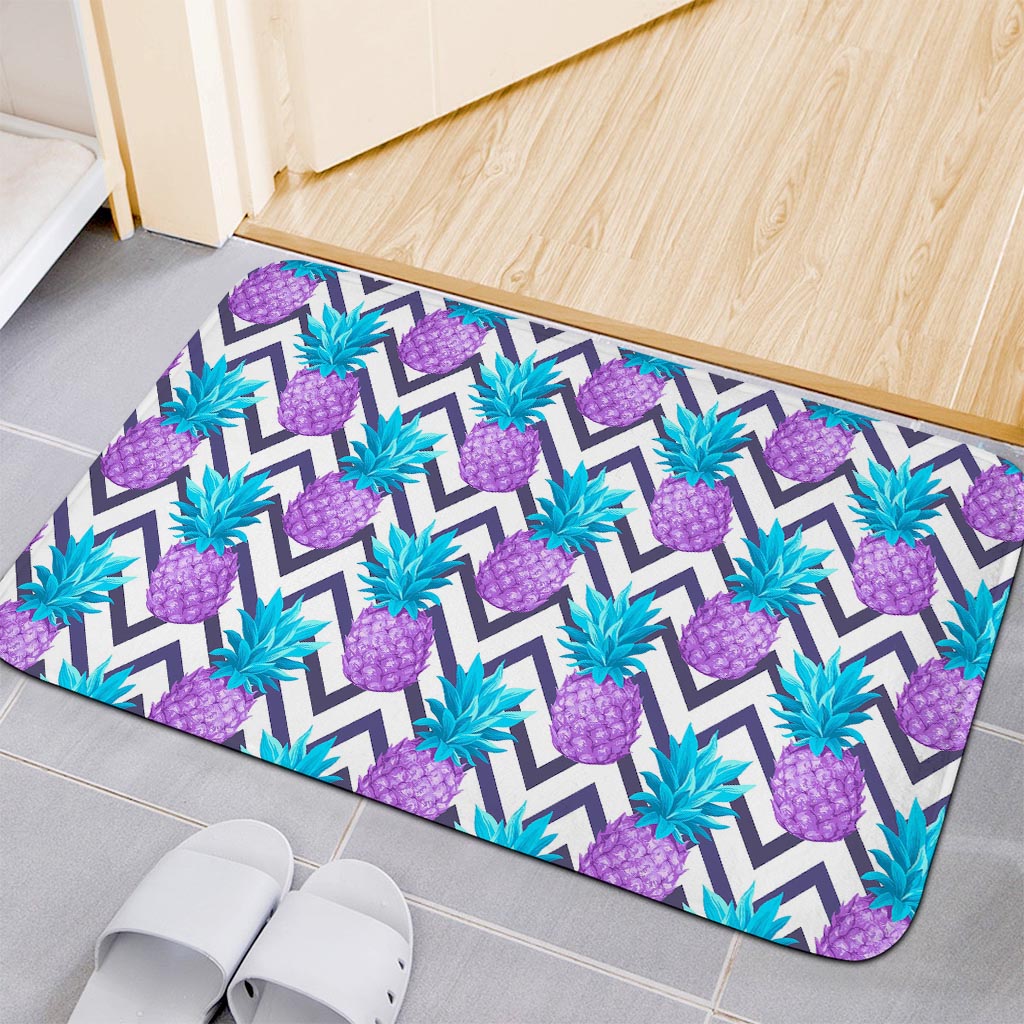 Purple Zig Zag Pineapple Pattern Print Indoor Door Mat