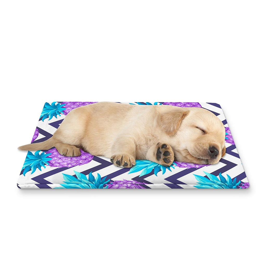 Purple Zig Zag Pineapple Pattern Print Pet Cooling Mat Cover