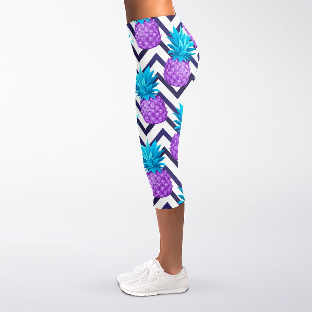 Purple Zig Zag Pineapple Pattern Print Women's Capri Leggings