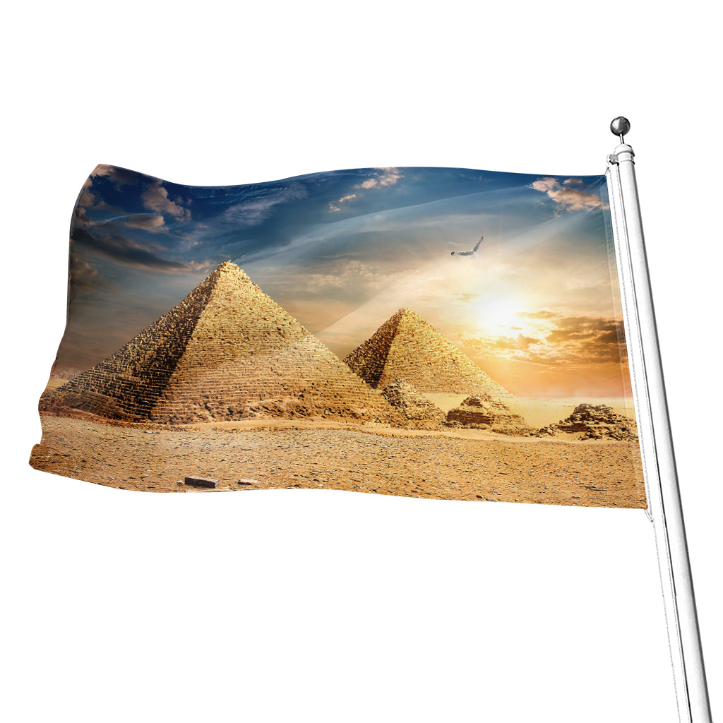 Pyramid Sunset Print Flag