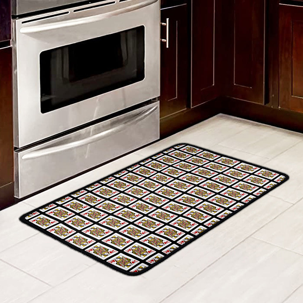 Queen Of Hearts Pattern Print Kitchen Mat