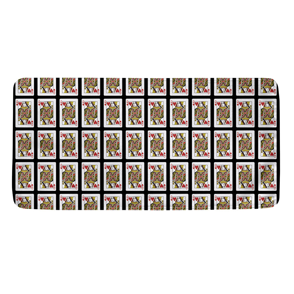 Queen Of Hearts Pattern Print Towel