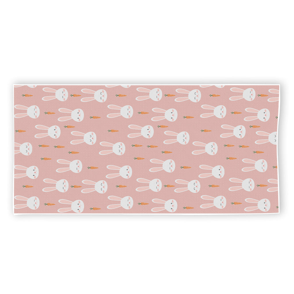 Rabbit And Carrot Pattern Print Beach Towel