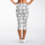 Rabbit And Cloud Pattern Print Women's Capri Leggings