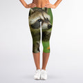 Raccoon And Flower Print Women's Capri Leggings