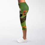 Raccoon And Flower Print Women's Capri Leggings