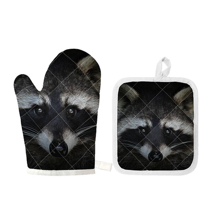 Raccoon Portrait Print Oven Mitt And Pot Holder Set