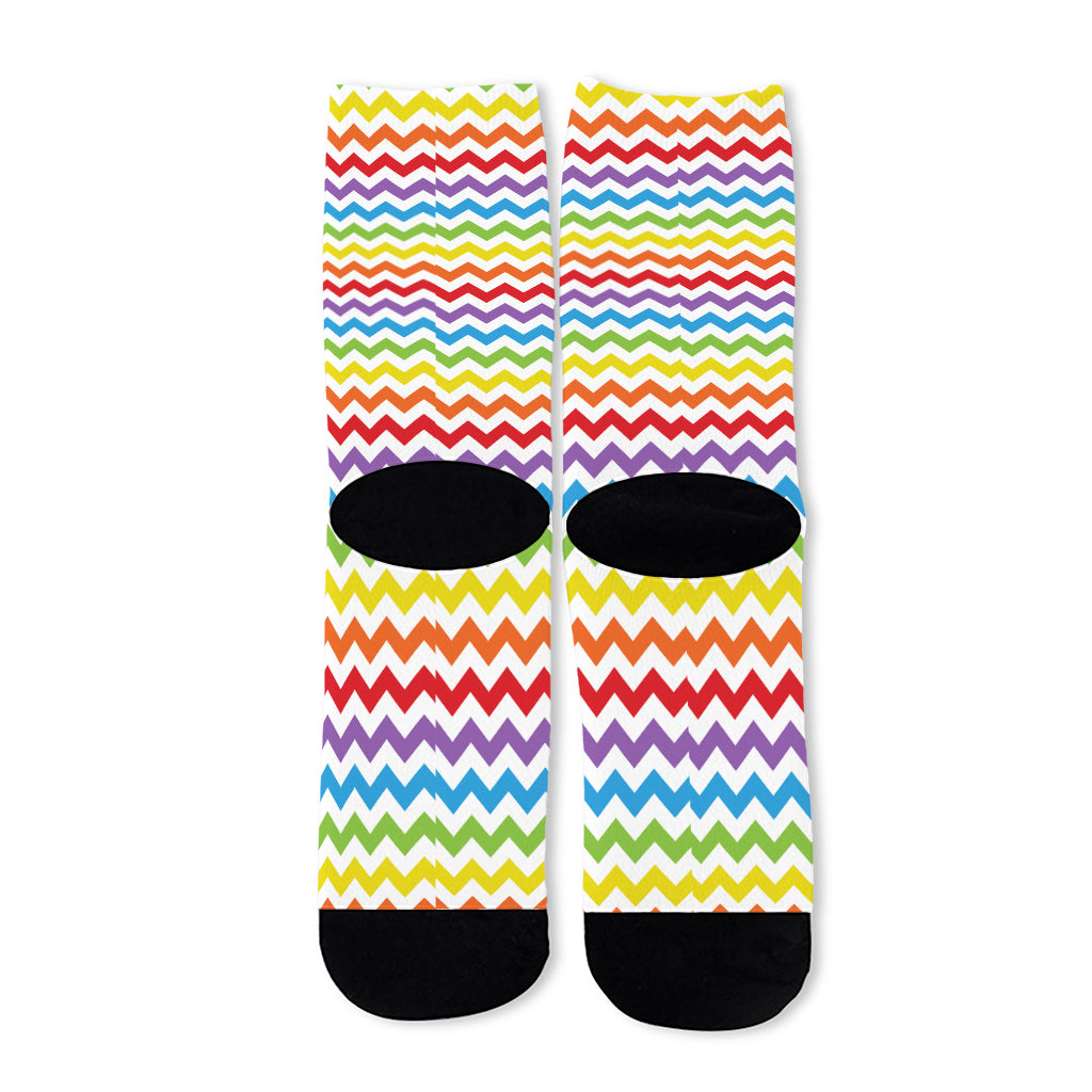 Rainbow Chevron Pattern Print Long Socks