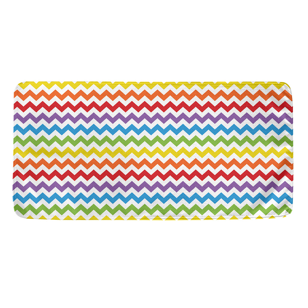 Rainbow Chevron Pattern Print Towel