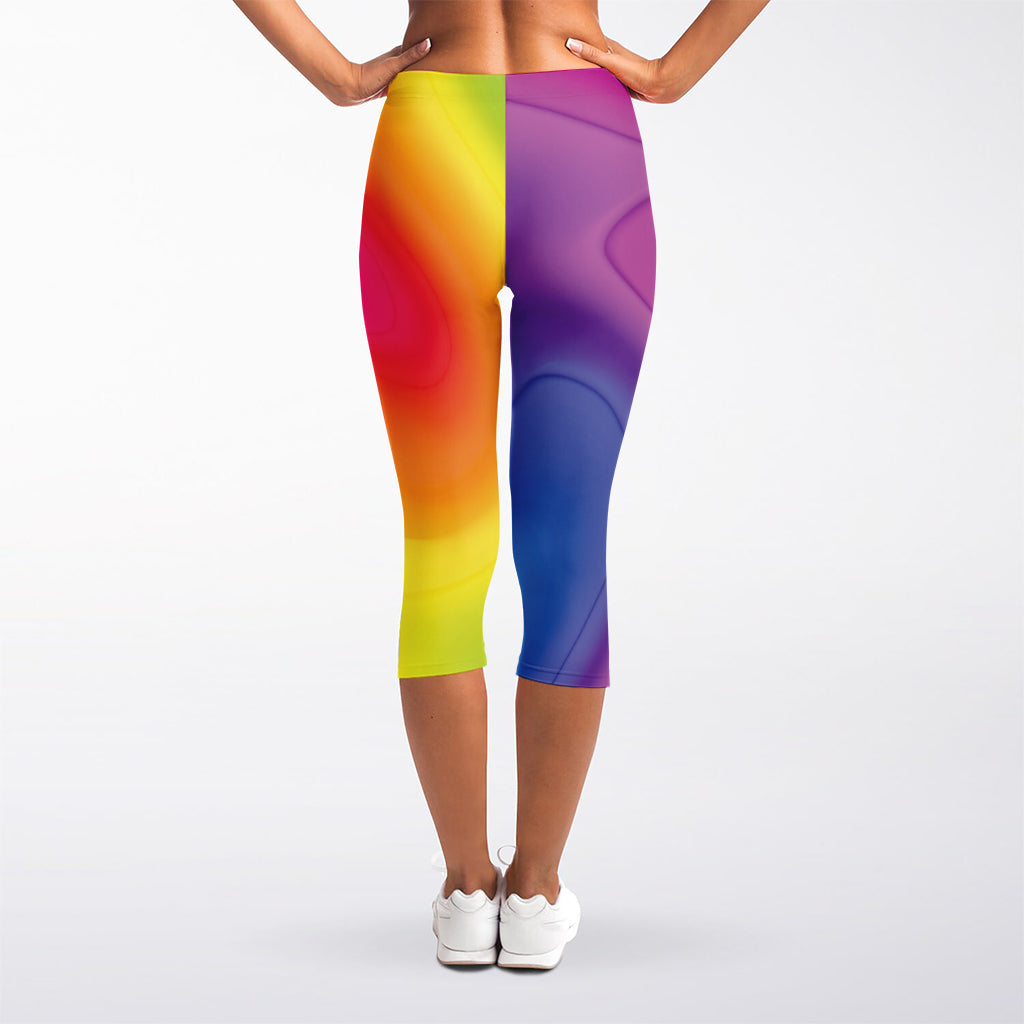 Rainbow Flow Print Women's Capri Leggings