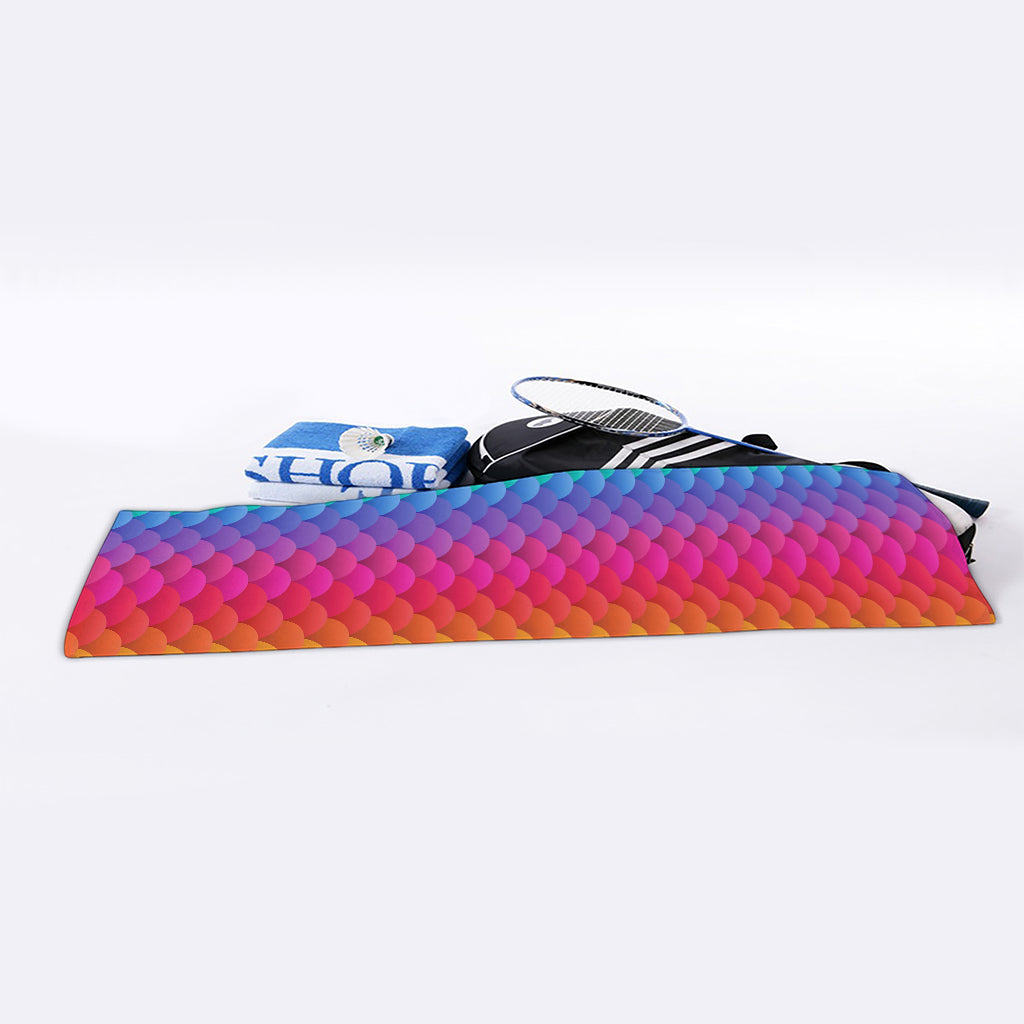 Rainbow Mermaid Scale Pattern Print Sports Towel