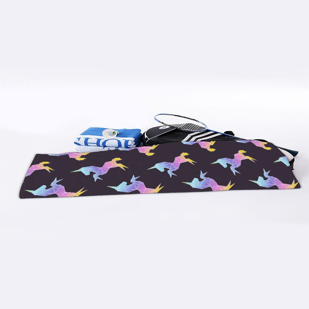 Rainbow Origami Unicorn Pattern Print Sports Towel