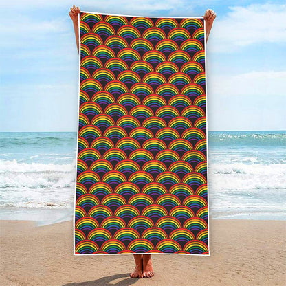 Rainbow Wave Pattern Print Beach Towel