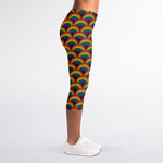 Rainbow Wave Pattern Print Women's Capri Leggings