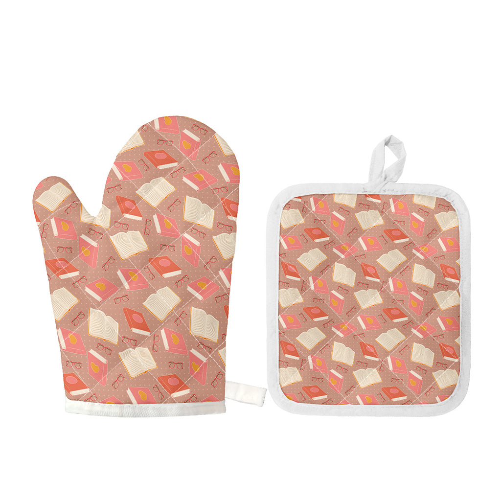 Reading Books And Glasses Pattern Print Oven Mitt And Pot Holder Set