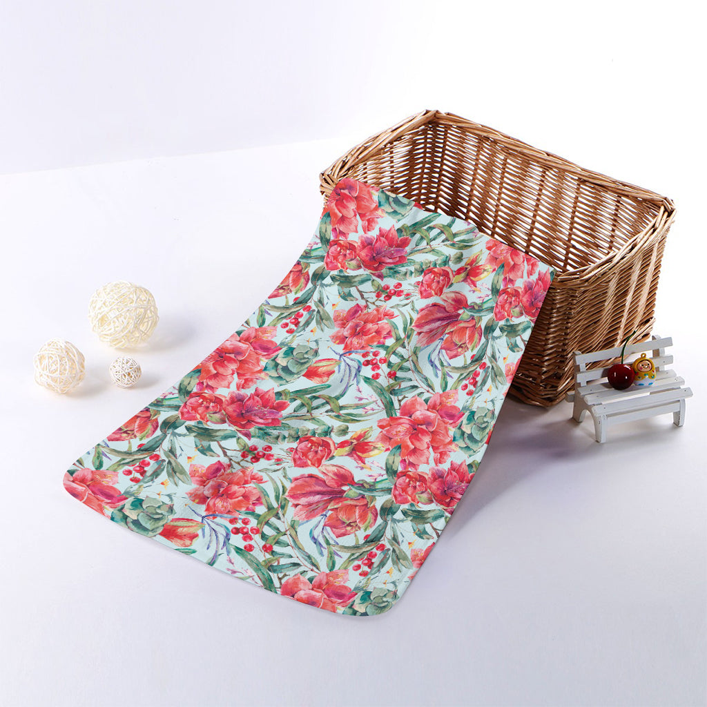 Red Amaryllis Pattern Print Towel