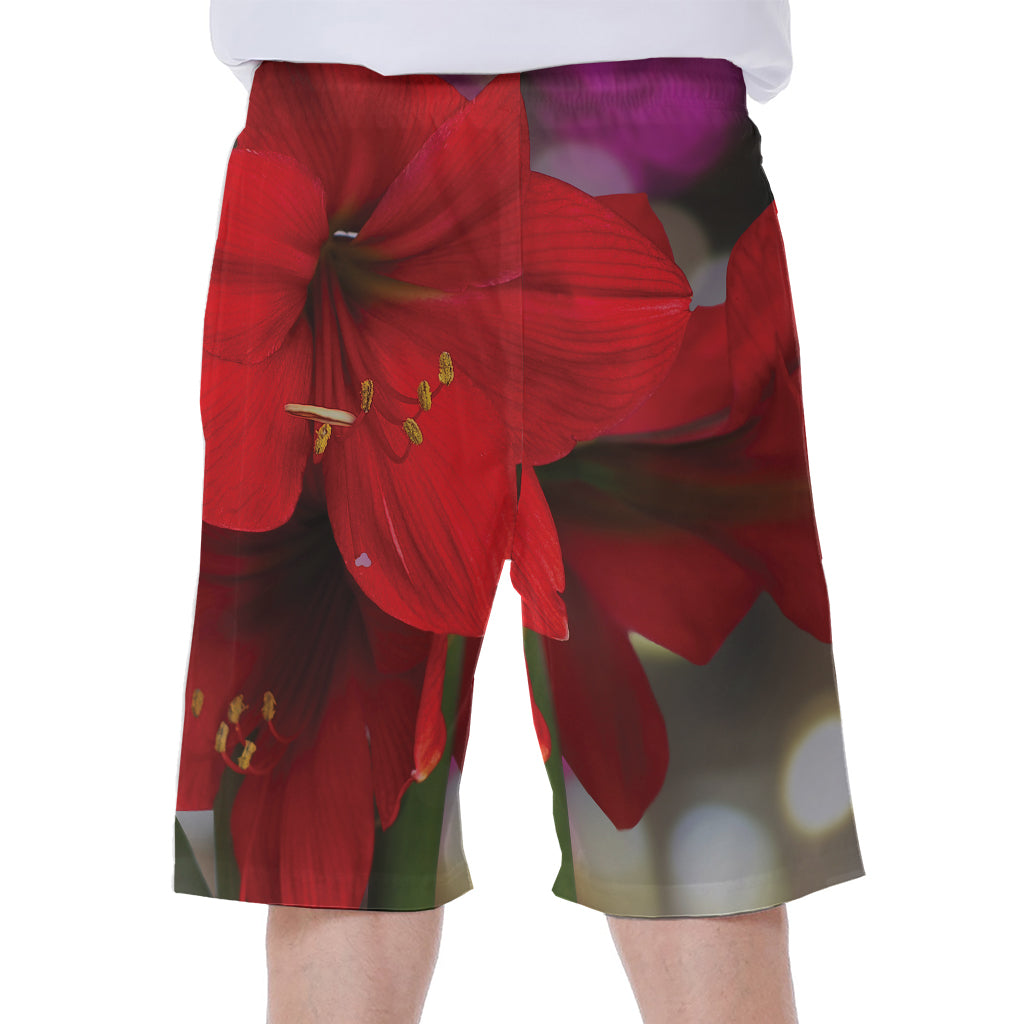 Red Amaryllis Print Men's Beach Shorts