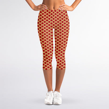 Red And Beige Japanese Pattern Print Women's Capri Leggings
