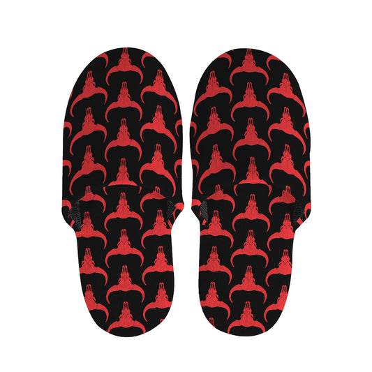 Red And Black Bull Skull Pattern Print Slippers
