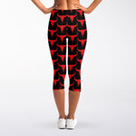 Red And Black Bull Skull Pattern Print Women's Capri Leggings