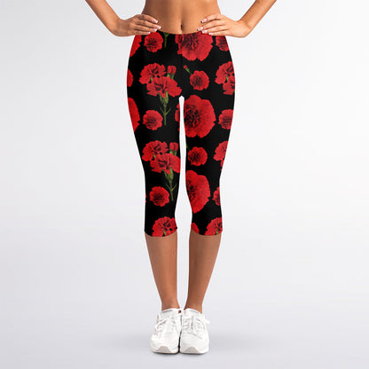 Red And Black Carnation Pattern Print Women's Capri Leggings