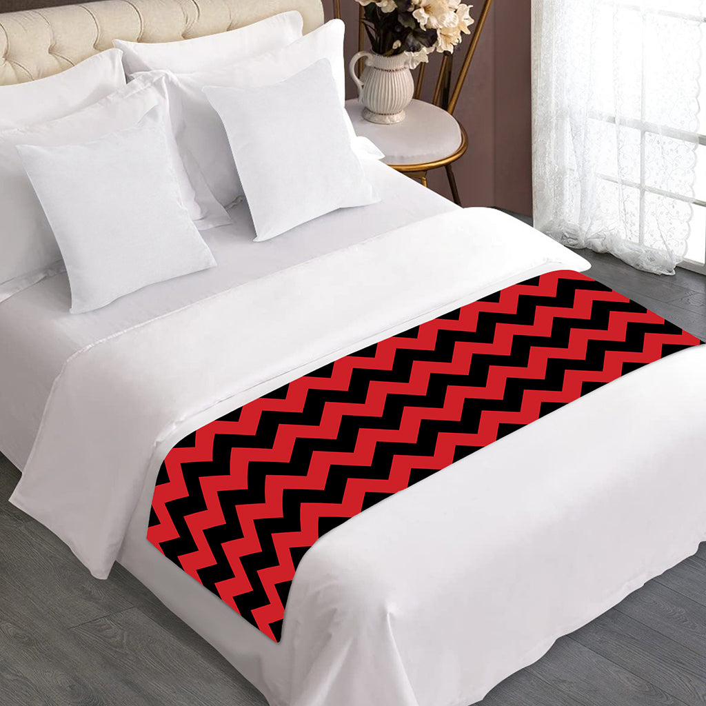 Red And Black Chevron Pattern Print Bed Runner