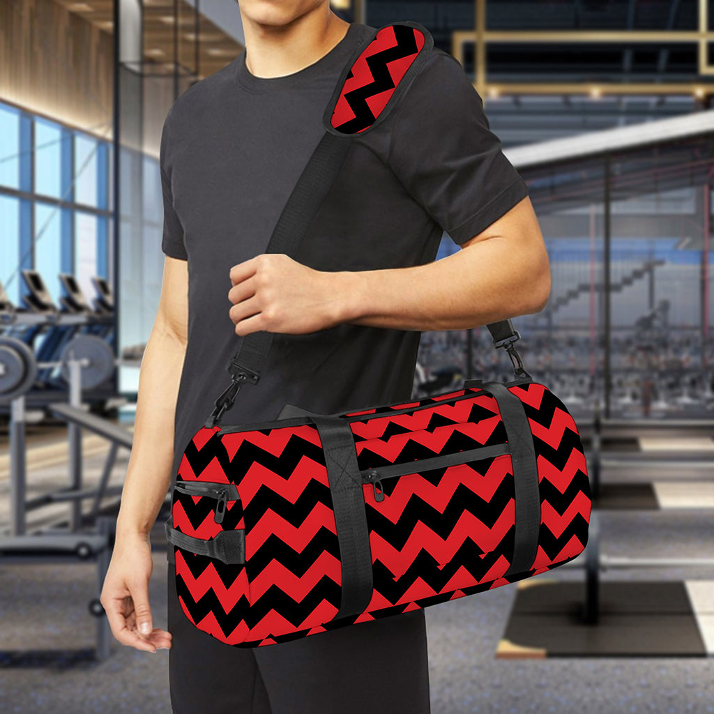 Red And Black Chevron Pattern Print Gym Bag