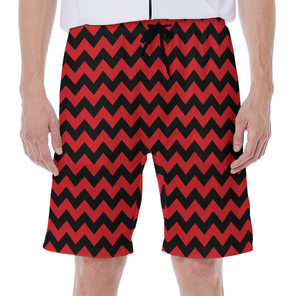 Red And Black Chevron Pattern Print Men's Beach Shorts