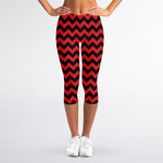 Red And Black Chevron Pattern Print Women's Capri Leggings