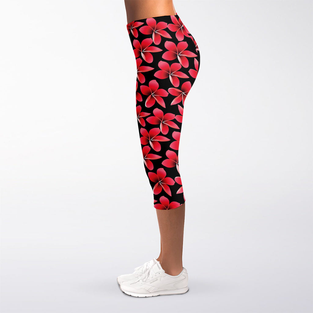 Red And Black Frangipani Pattern Print Women's Capri Leggings