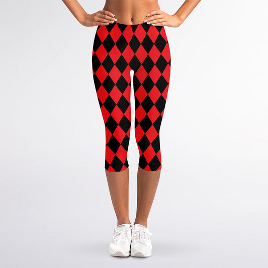 Red And Black Harlequin Pattern Print Women's Capri Leggings