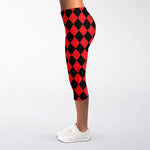 Red And Black Harlequin Pattern Print Women's Capri Leggings