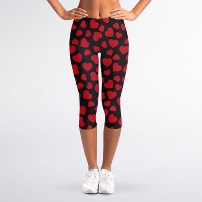 Red And Black Heart Pattern Print Women's Capri Leggings