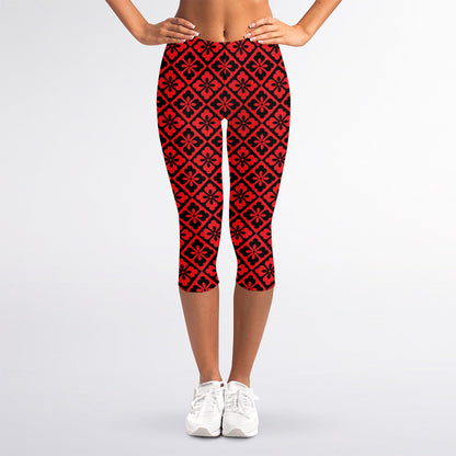 Red And Black Japanese Pattern Print Women's Capri Leggings