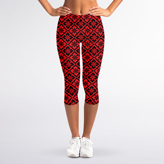 Red And Black Japanese Pattern Print Women's Capri Leggings