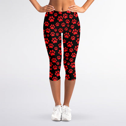 Red And Black Paw Pattern Print Women's Capri Leggings