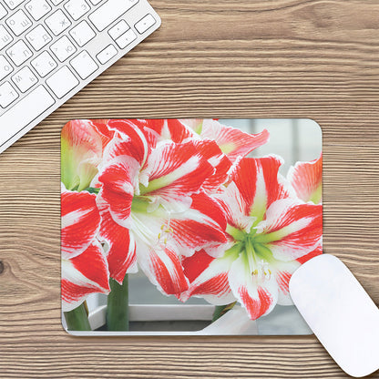 Red And White Amaryllis Print Mouse Pad