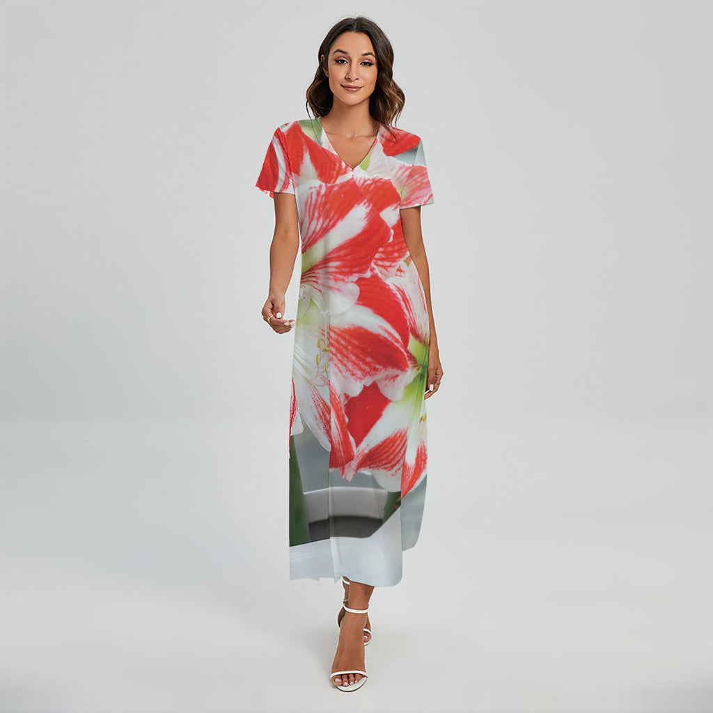 Red And White Amaryllis Print Short Sleeve Maxi Dress