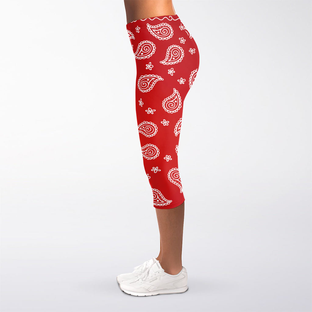 Red And White Bandana Print Women's Capri Leggings