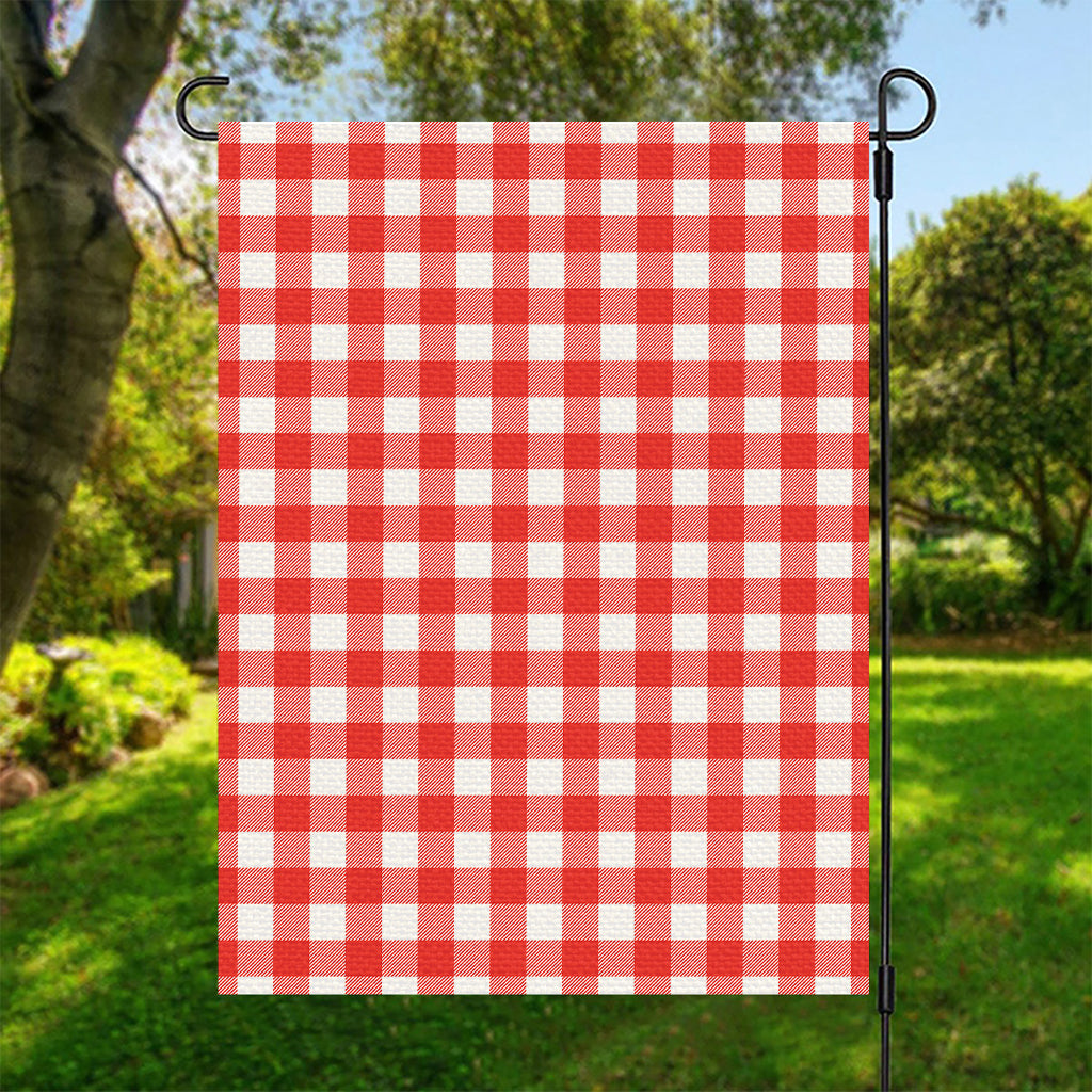 Red And White Buffalo Check Print Garden Flag