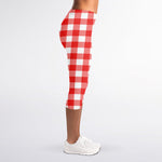 Red And White Buffalo Check Print Women's Capri Leggings