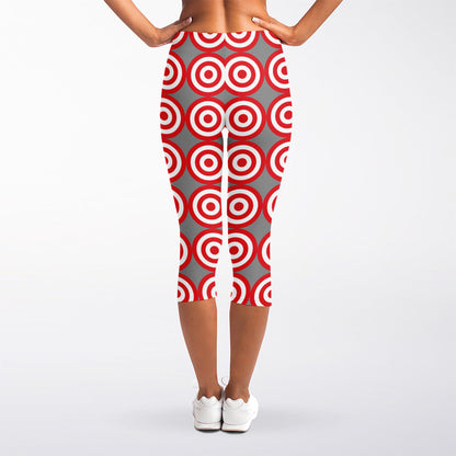 Red And White Bullseye Target Print Women's Capri Leggings